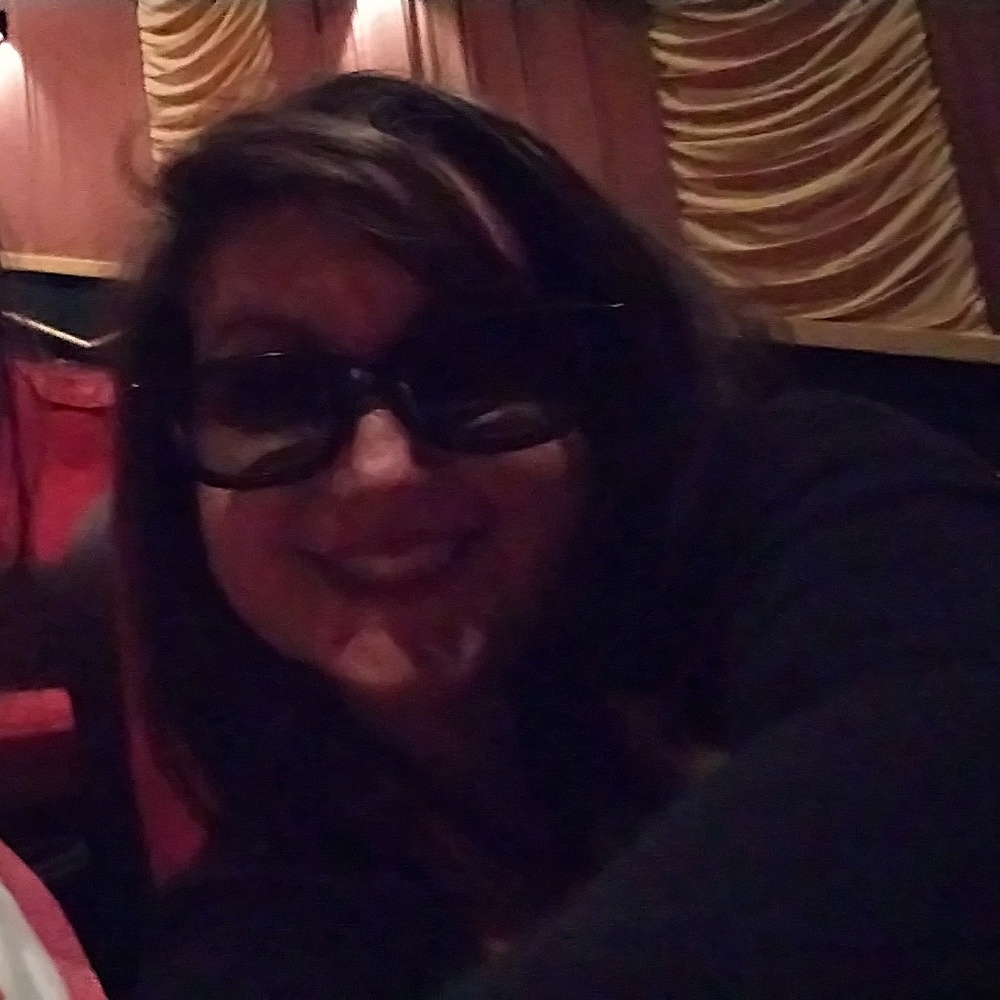 Meet your Posher, Victoria